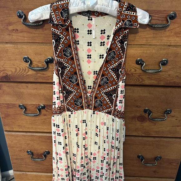 Free People Tops - Free People Cream Flowy Print Top